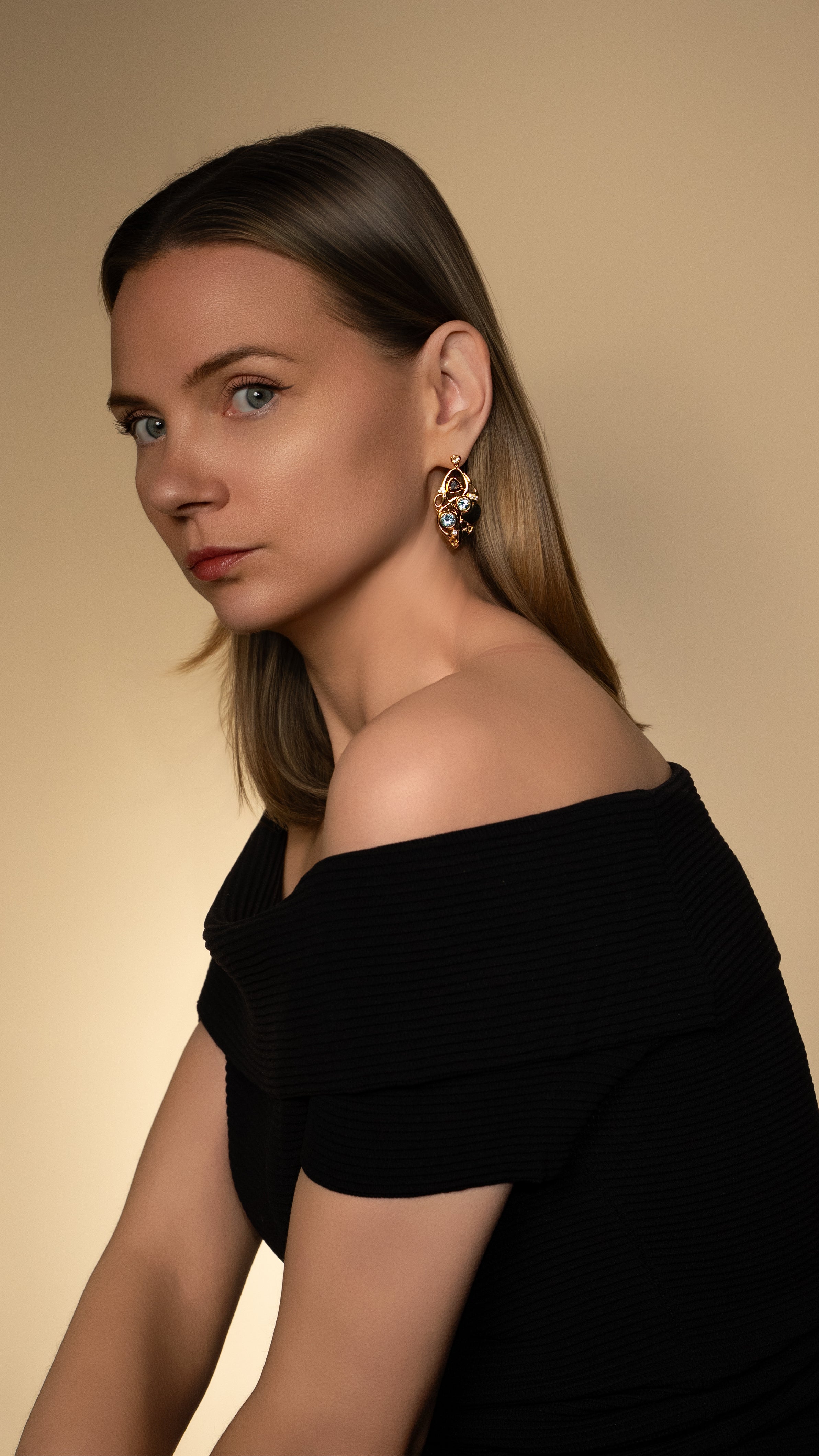 Nyralla Earrings